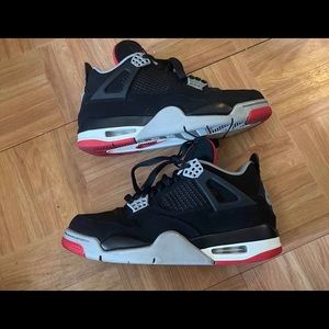 Air Jordan 4